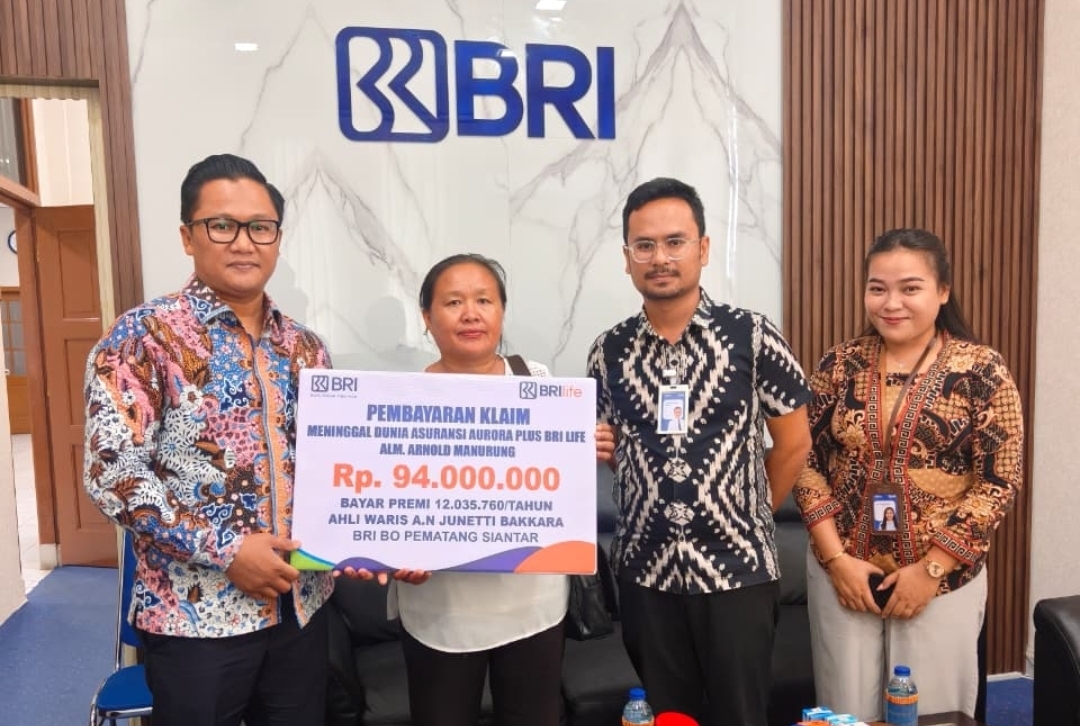 BRI Cabang Pematangsiantar Serahkan Santunan BRILife Rp153,52 Juta kepada Ahli Waris Nasabah